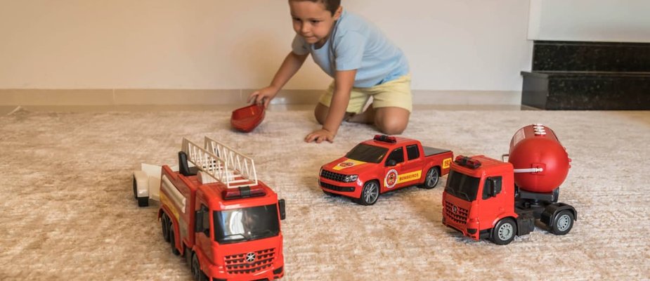 Brincar de carrinho: 10 benefícios para o desenvolvimento infantil. Brincar de carrinho: 10 benefícios para o desenvolvimento infantil.